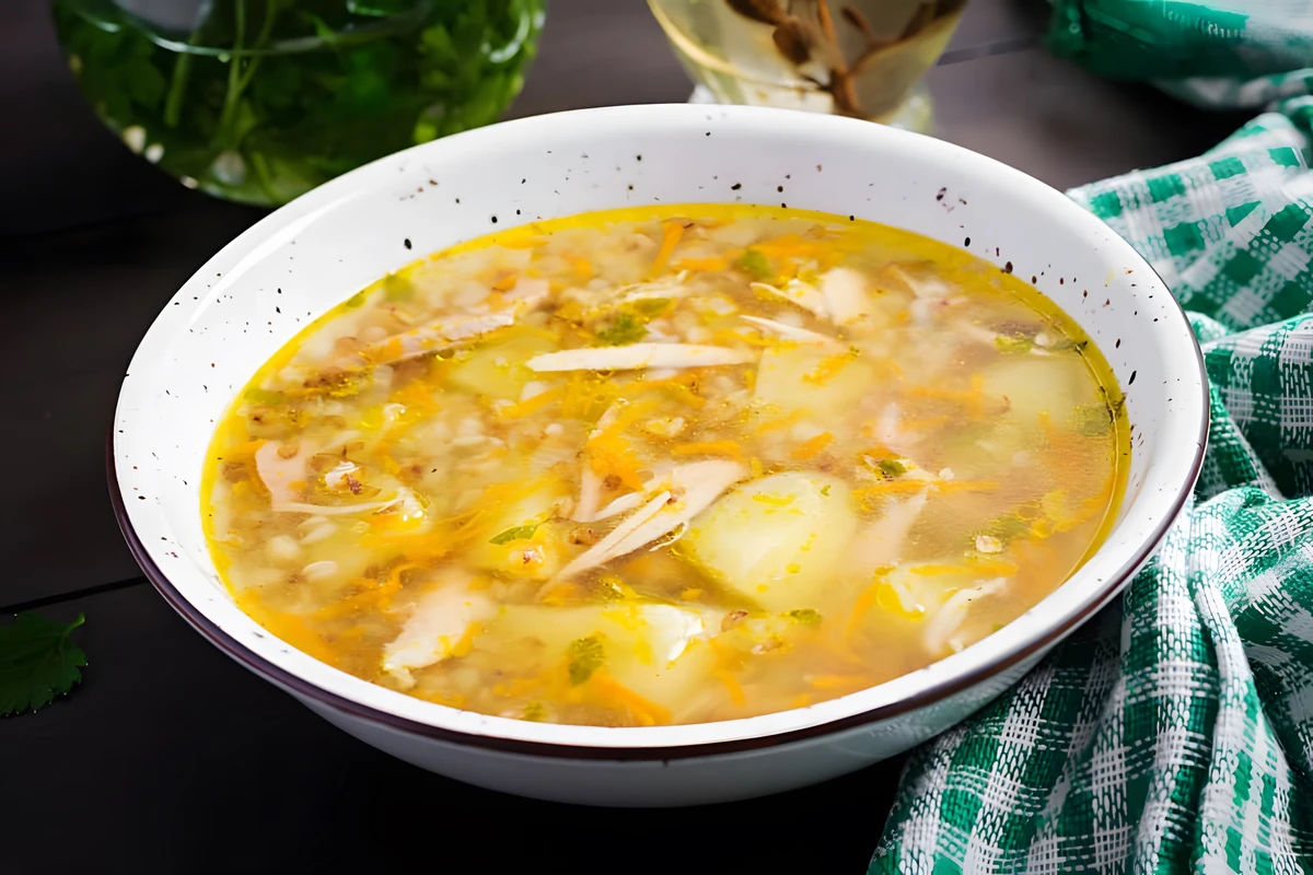 Receta de Sopa de Papa y Cebolla