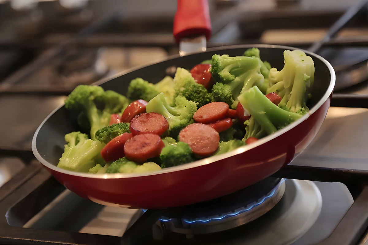 Receta de Salchichas con Brócoli