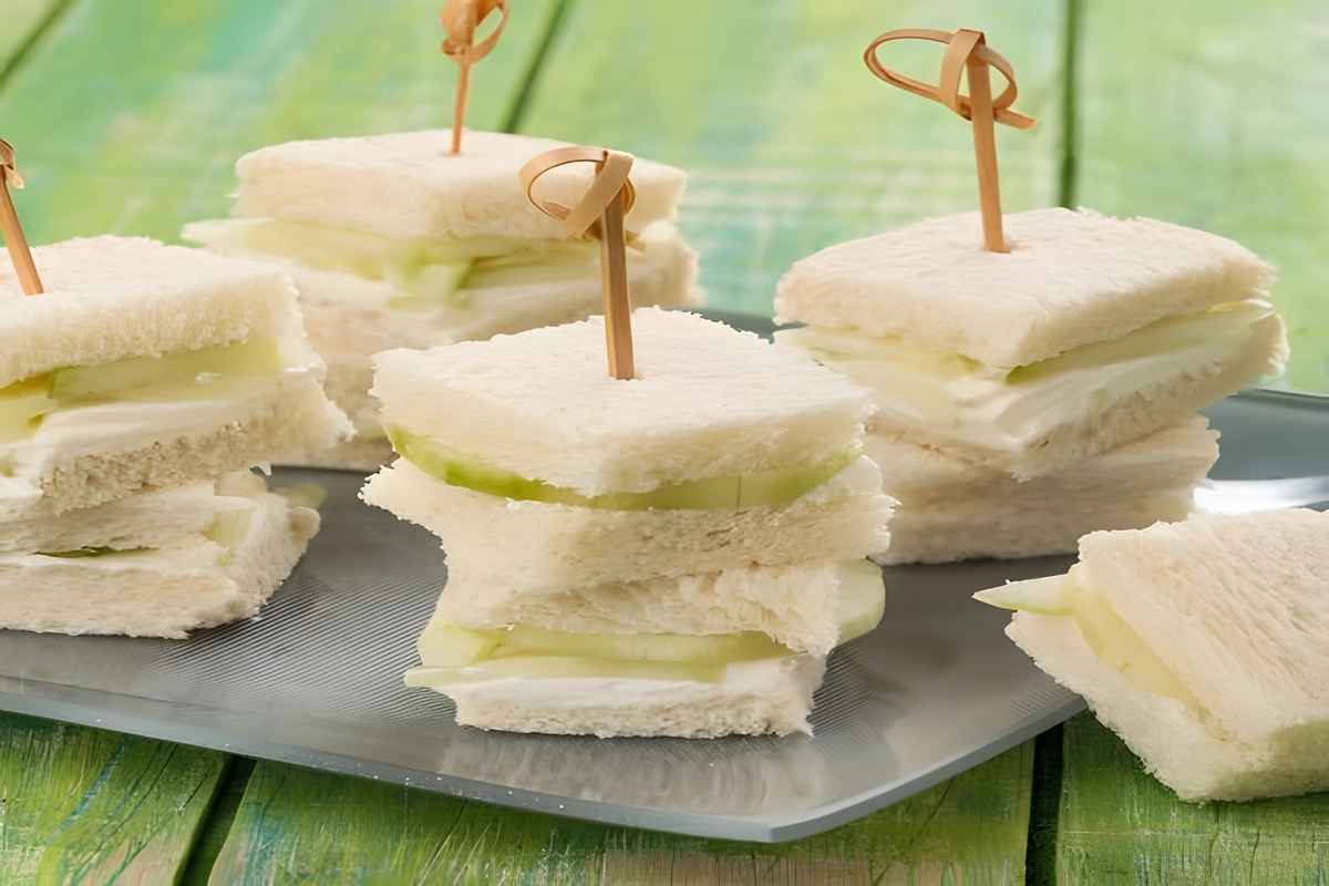 Receta de Sándwich de Pepino Inglés