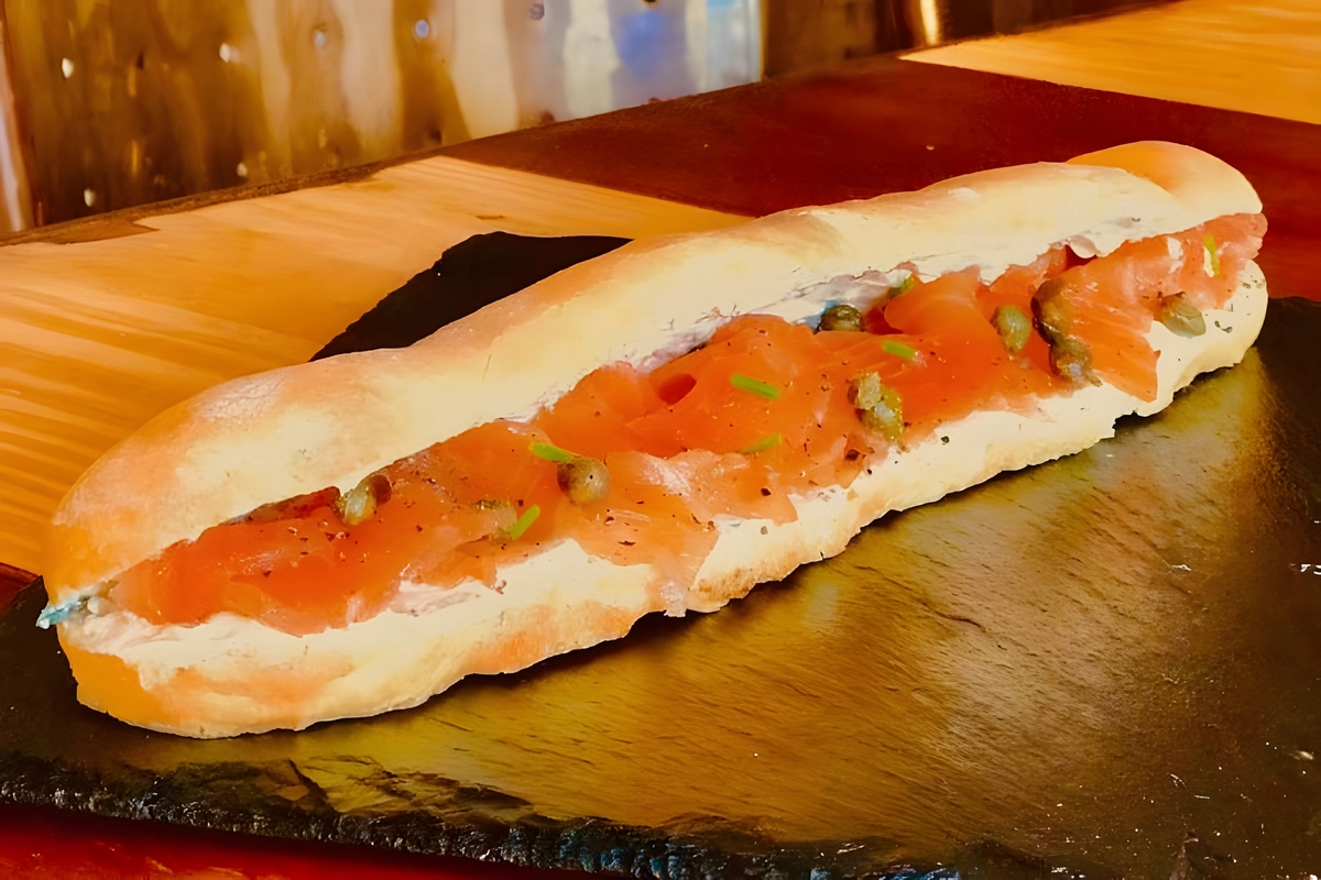 Receta de Sándwich de Salmón Ahumado