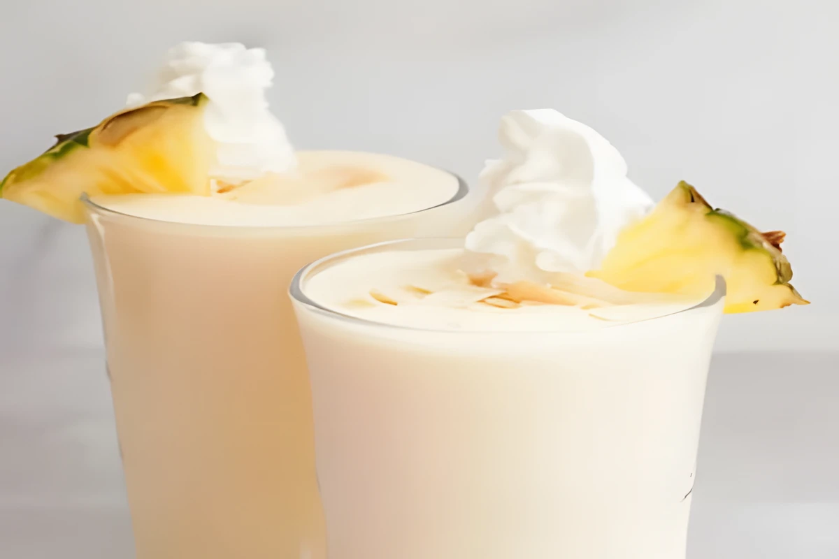 Receta de Jugo de Piña con Leche